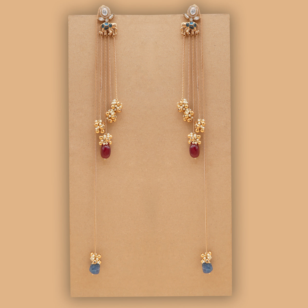 Aashvi Sahara Earrings