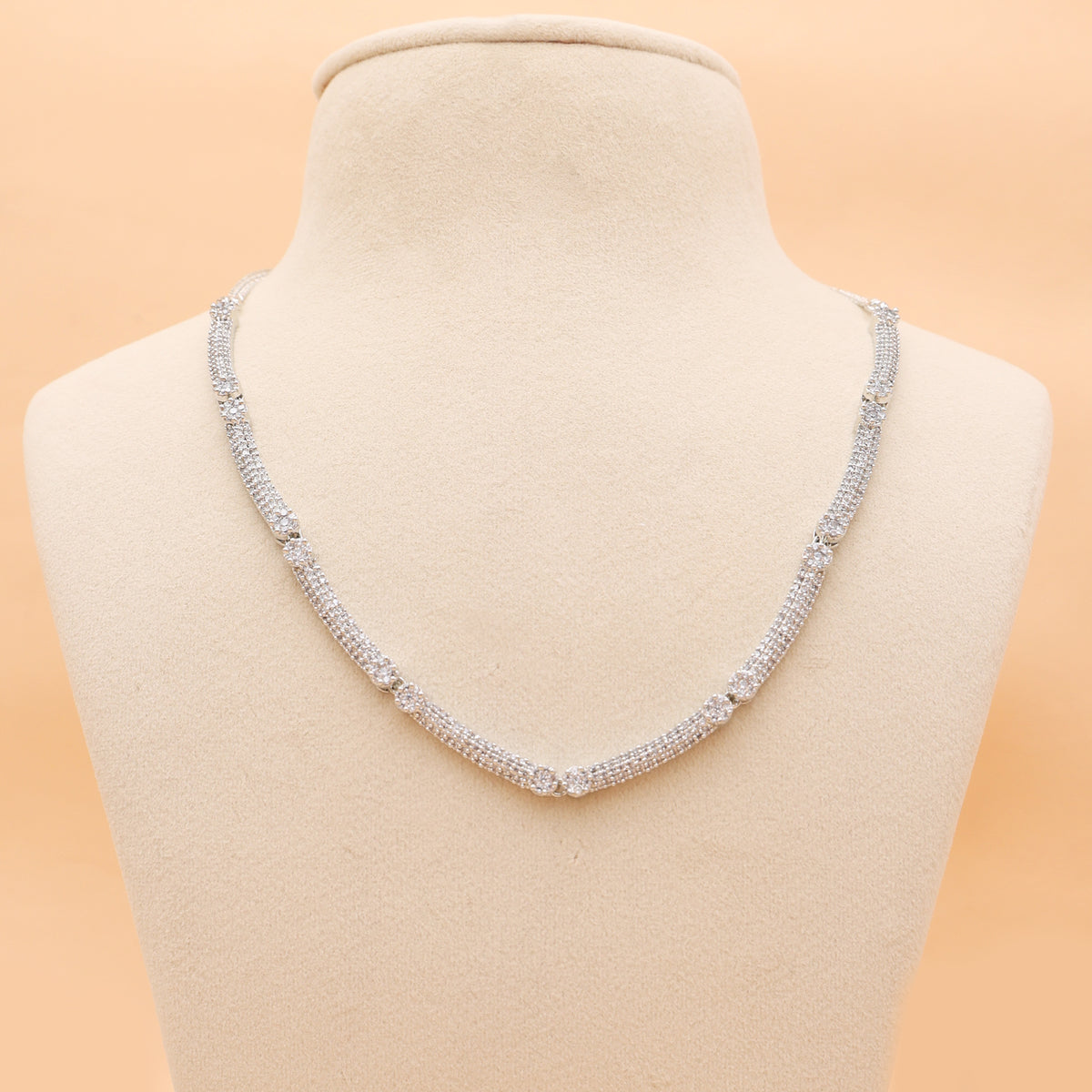 Étoile Line American Diamond Necklace & Earrings Set