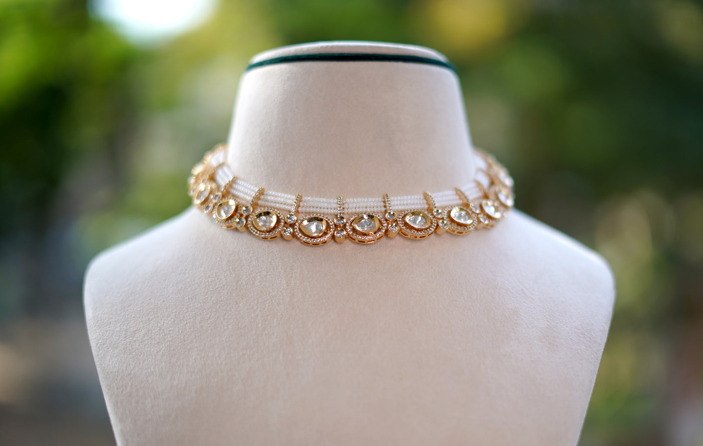 Ivory Elara Kundan Jewellery Set