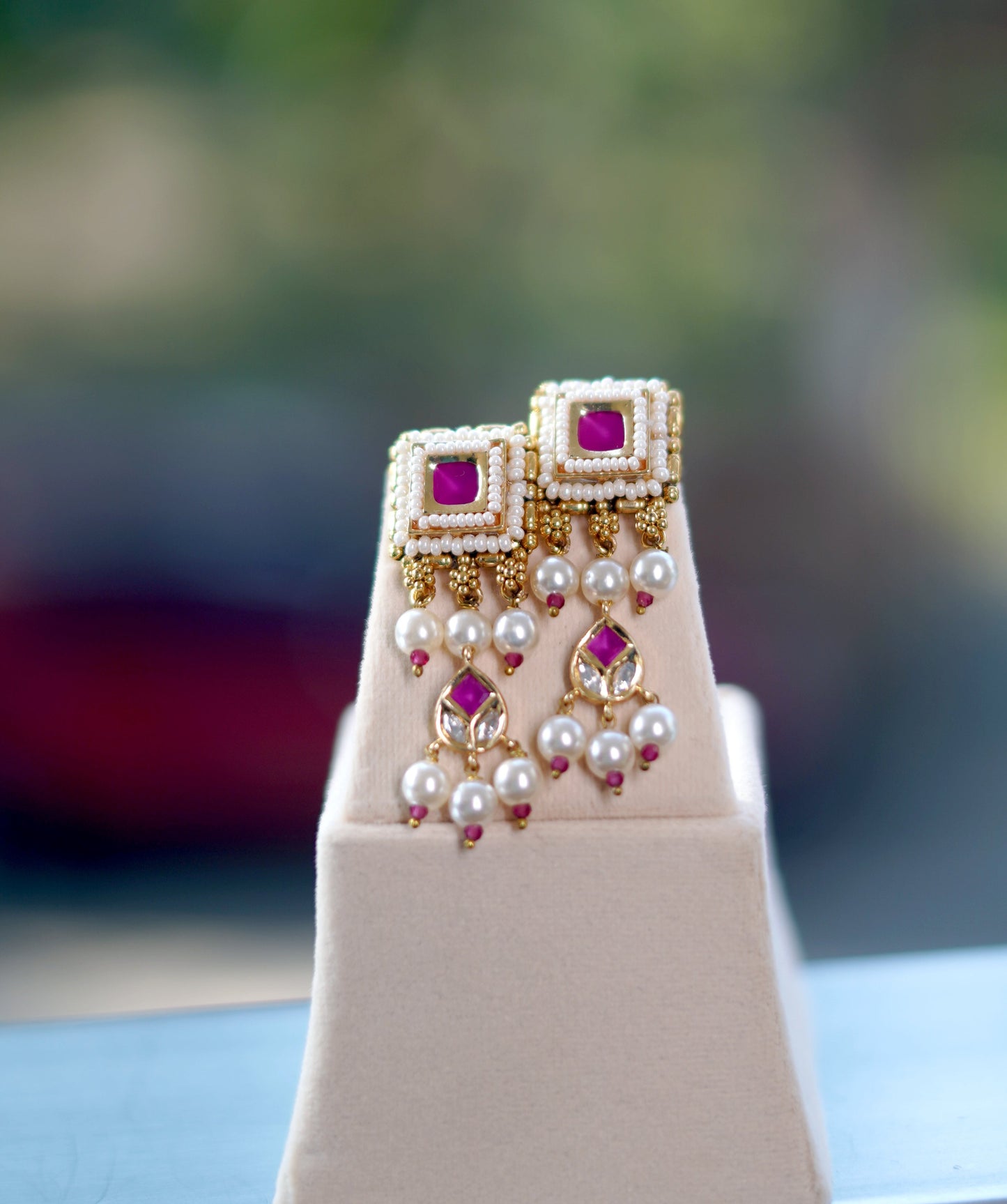 Golden Orabella Jewellery Set
