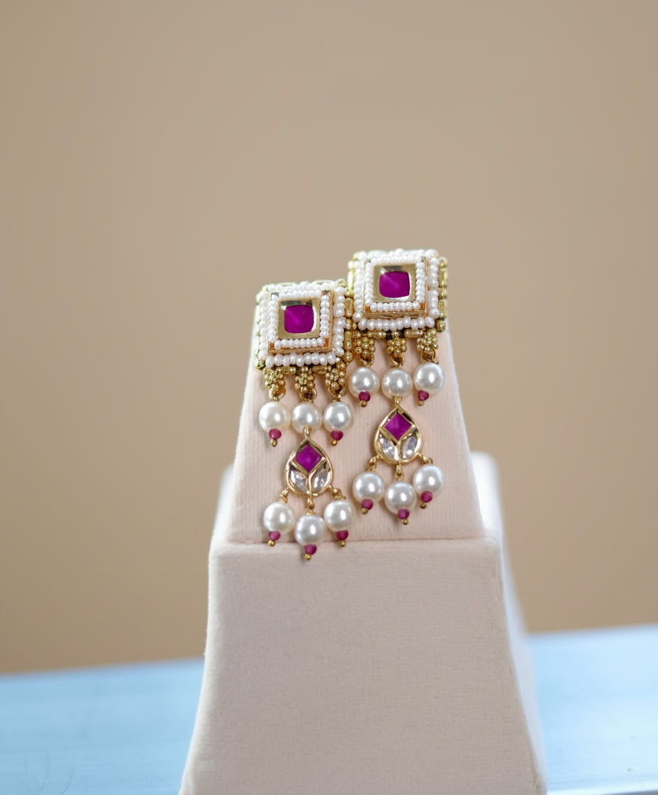 Golden Orabella Jewellery Set