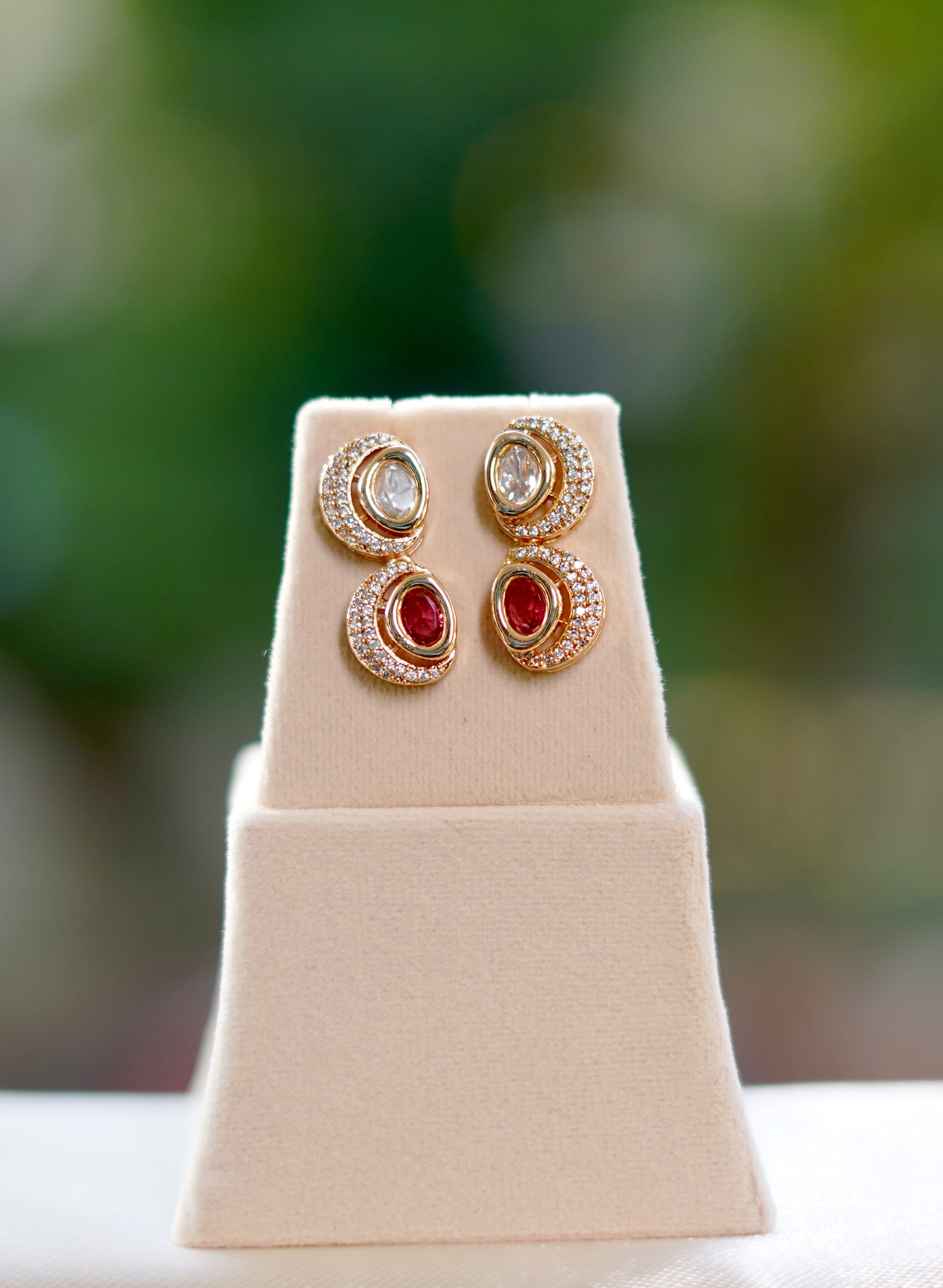 Ruby Eira Shine Necklace Set