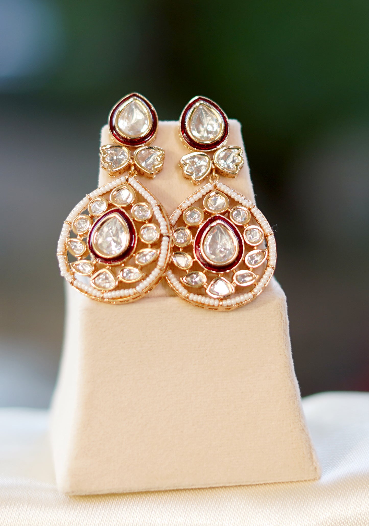 Golden Noorani Bahaar Kundan Jewellery Set