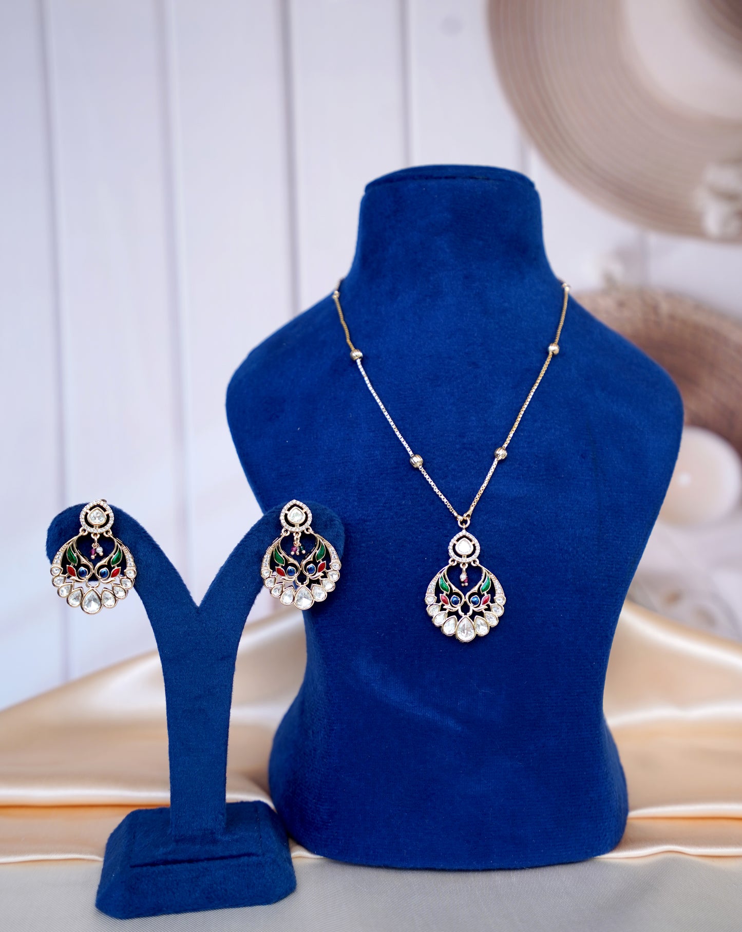Peacock Grace Pendant Set