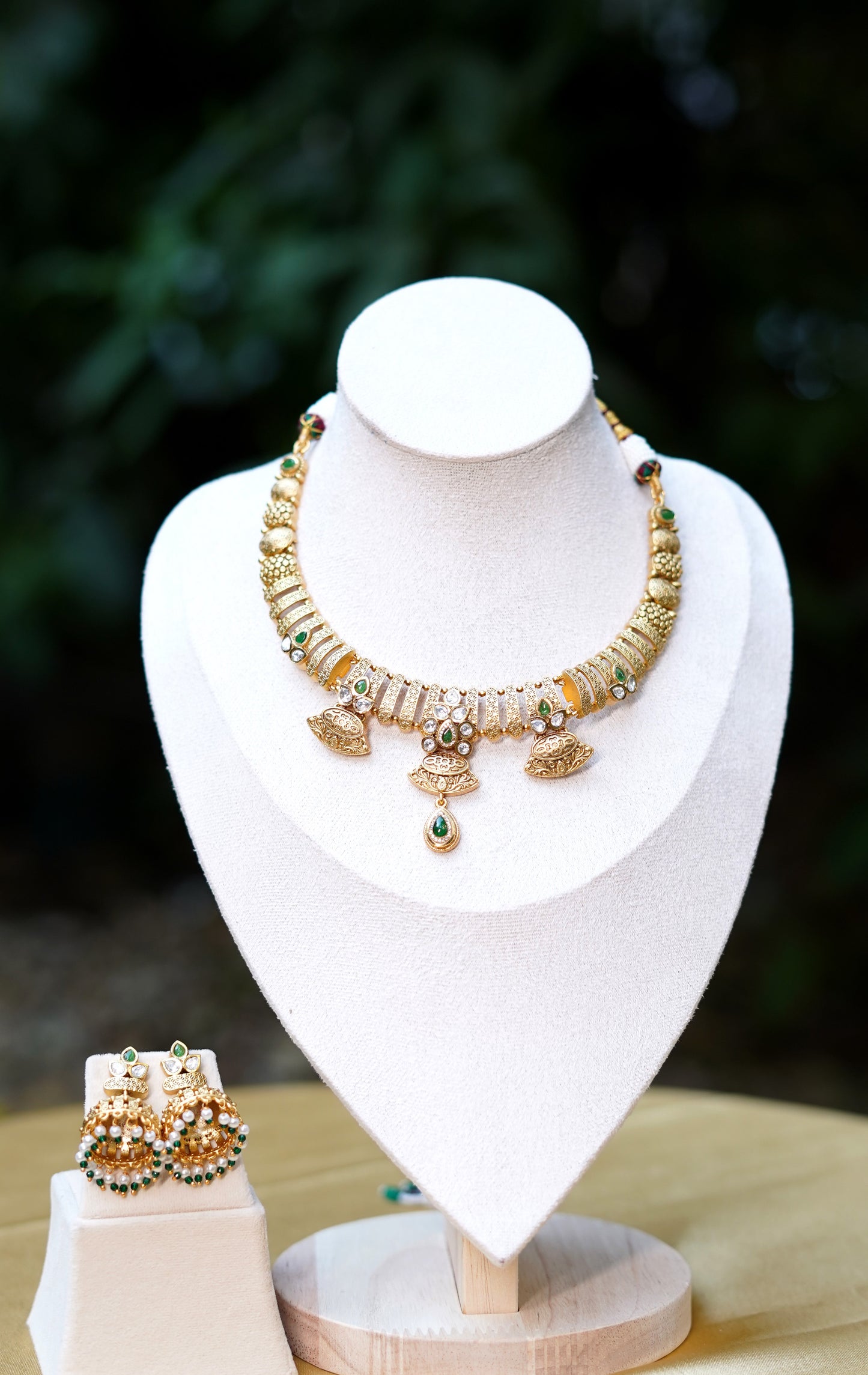 Eshani Temple Bloom Jewellery Set
