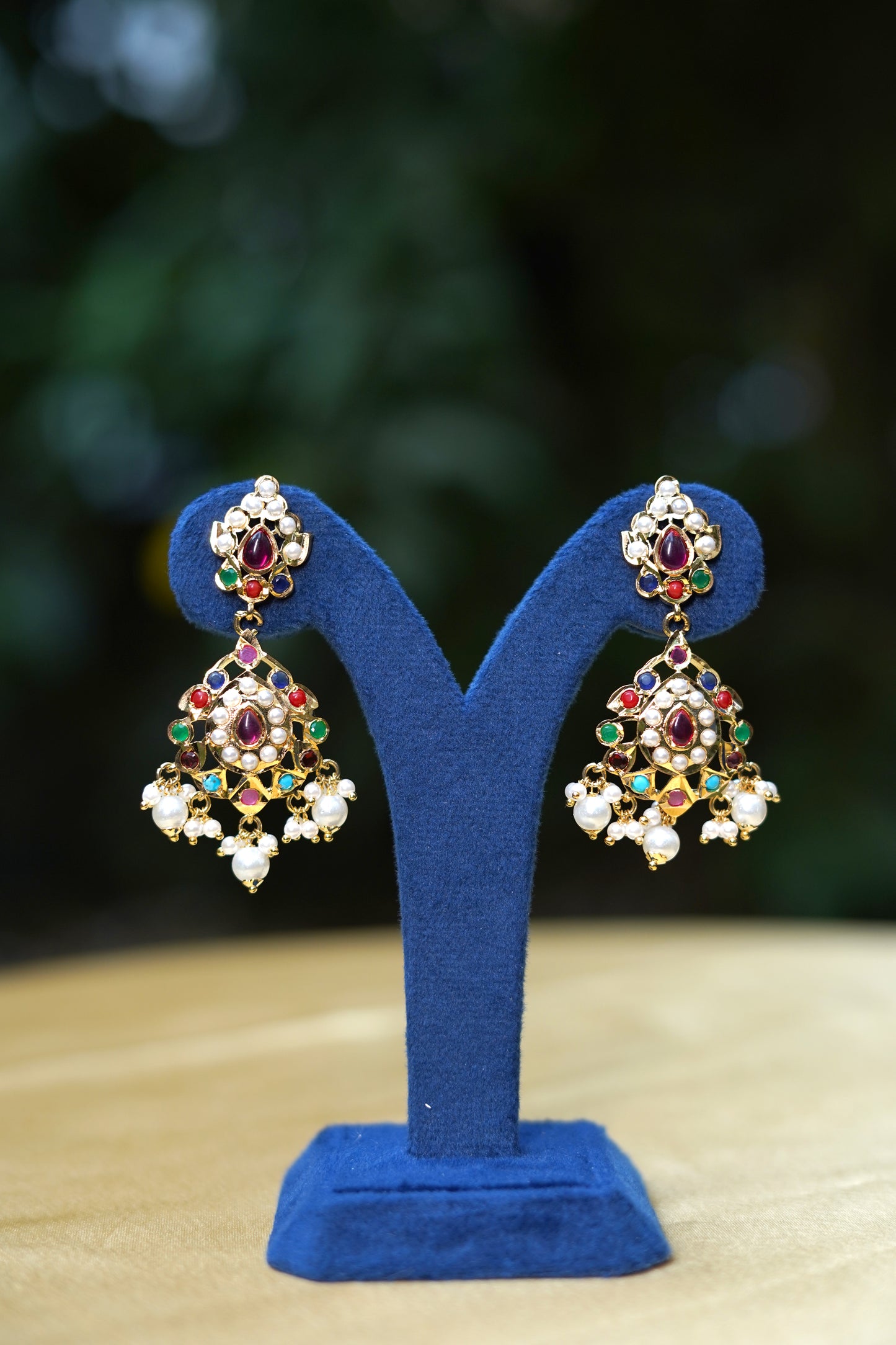 Navratan Devika Royale Jewellery Set