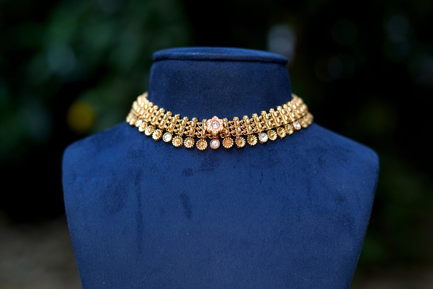 Golden Rivya Rose Jewellery Set