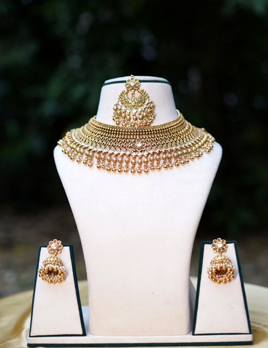 Golden Gharana Jewellery Set