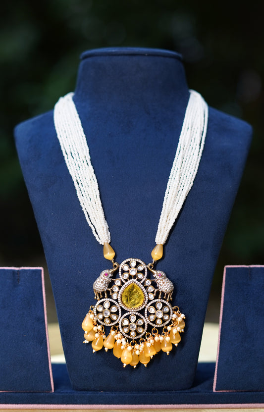 Yellow Kanira Victorian Kundan Jewellery Set