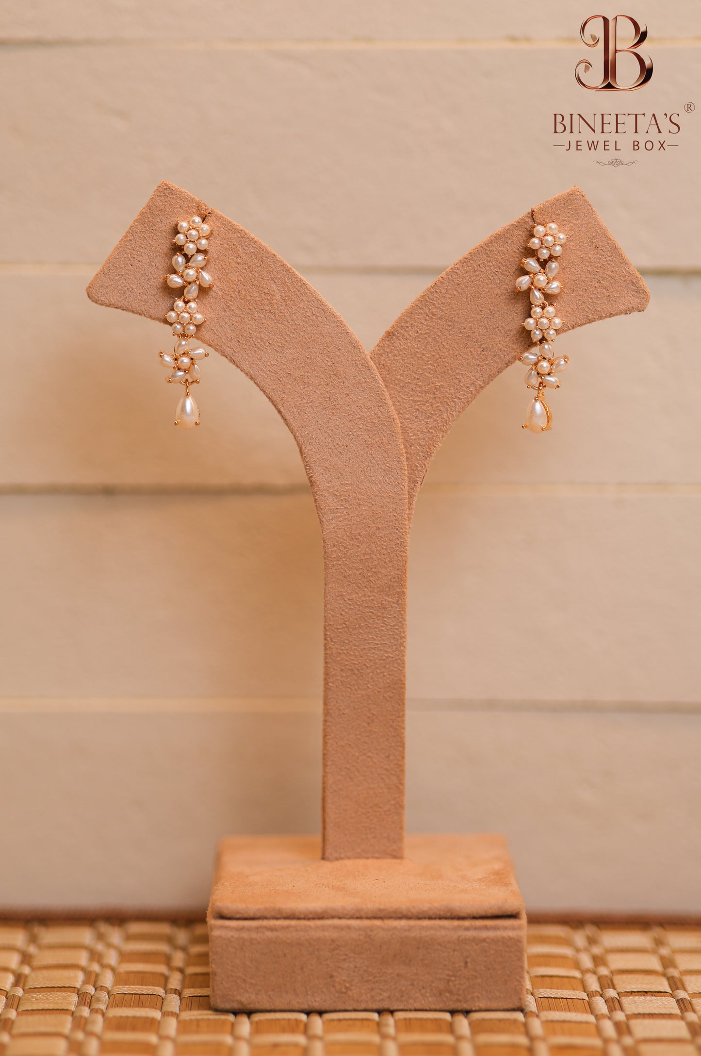 Elvina Pearl Necklace Set