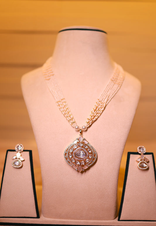 Rajvanshi Pearl Jewellery Set