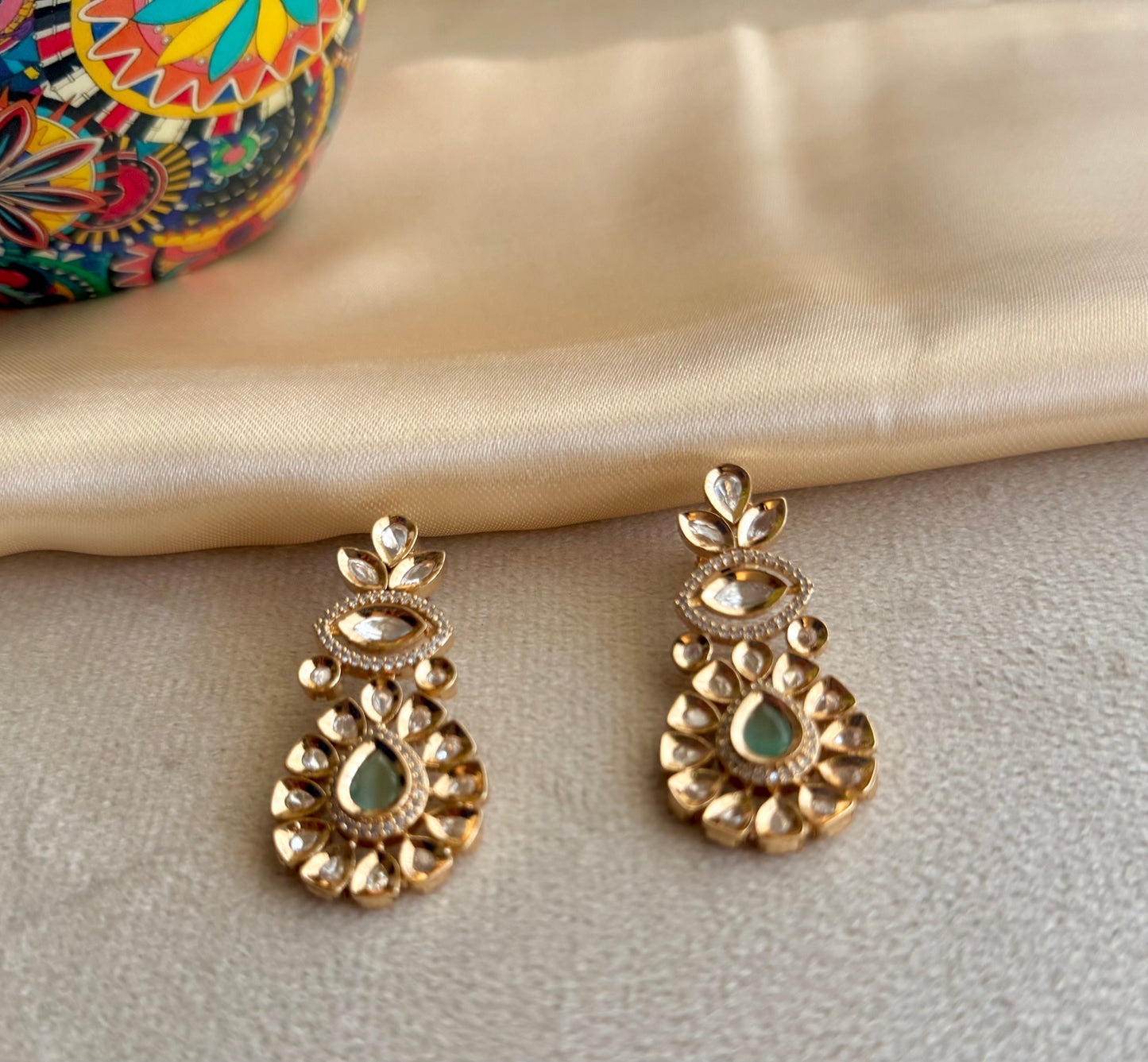 Mint Zarina Glow Necklace Set