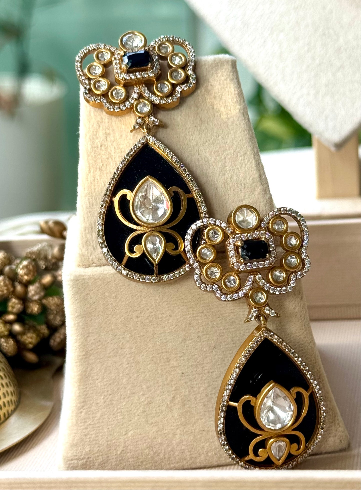 Noir Éclat Hasli Set