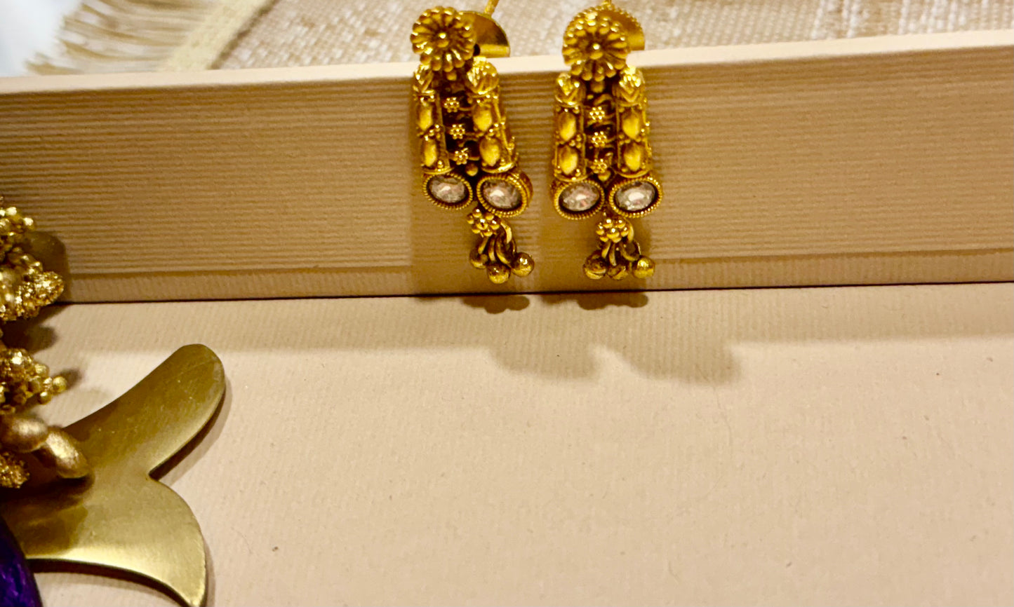 Golden Rivya Rose Jewellery Set