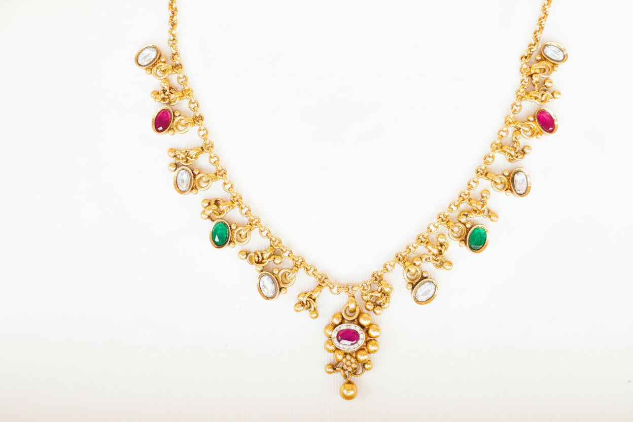 Velora Gold Jewellery Set