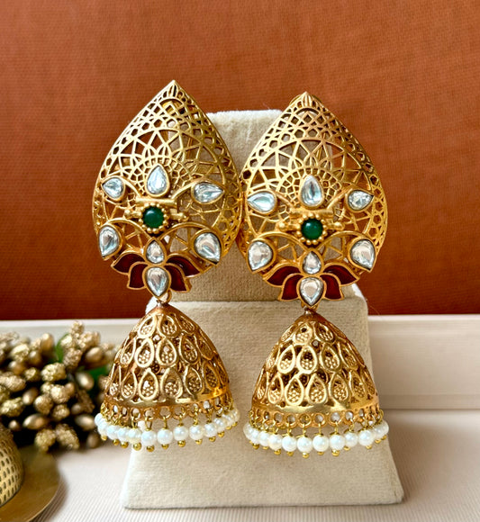 Meher Kundan Jhumkas