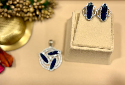 Blue Prism Orbit Pendant Set