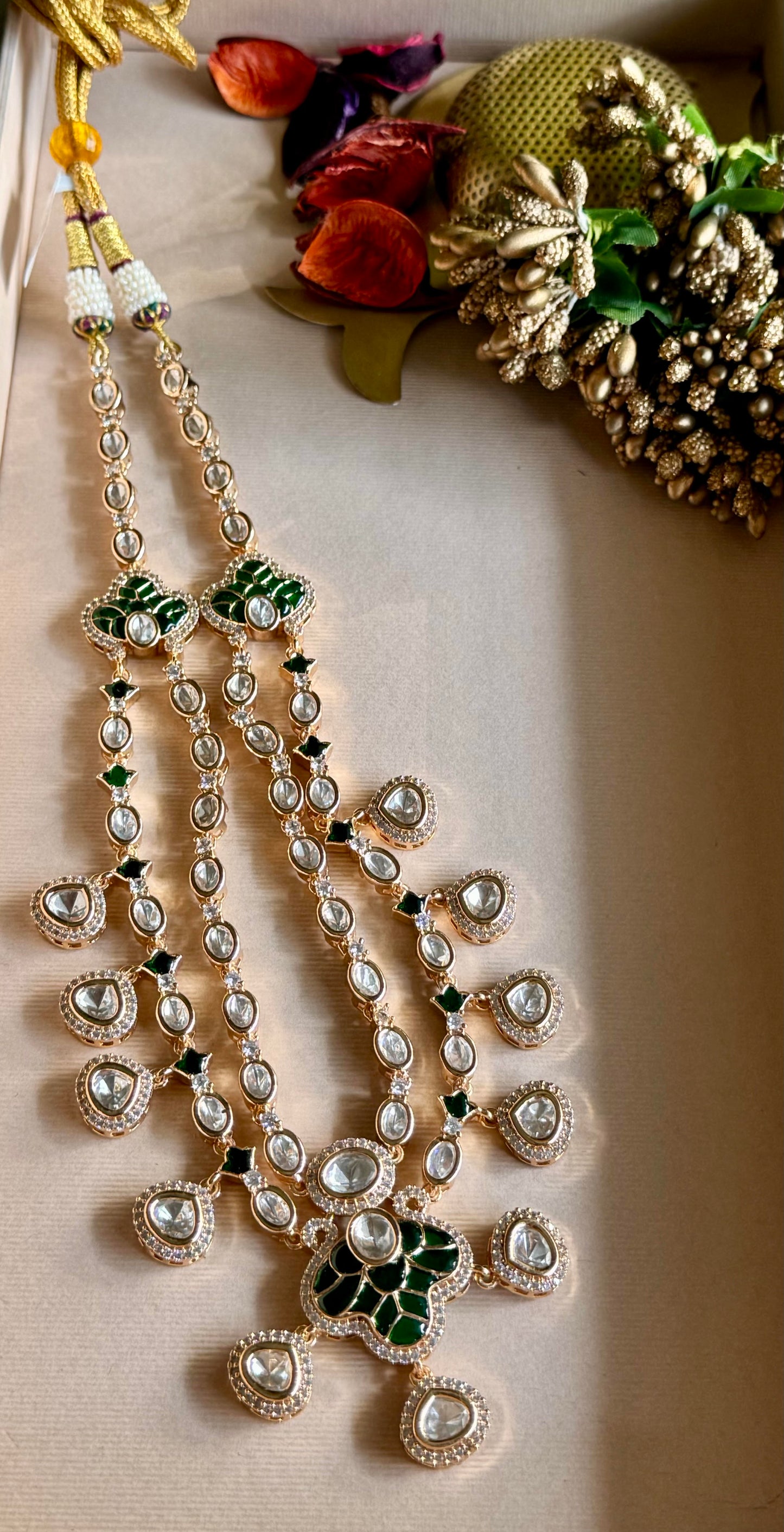 Emerald Zehra Crystal Jewellery Set