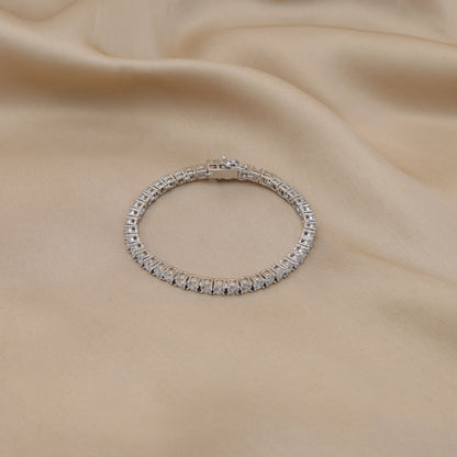 Lumière Classic American Diamond Tennis Bracelet
