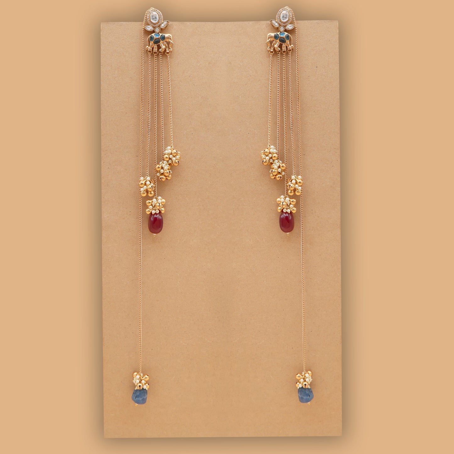 Aashvi Sahara Earrings