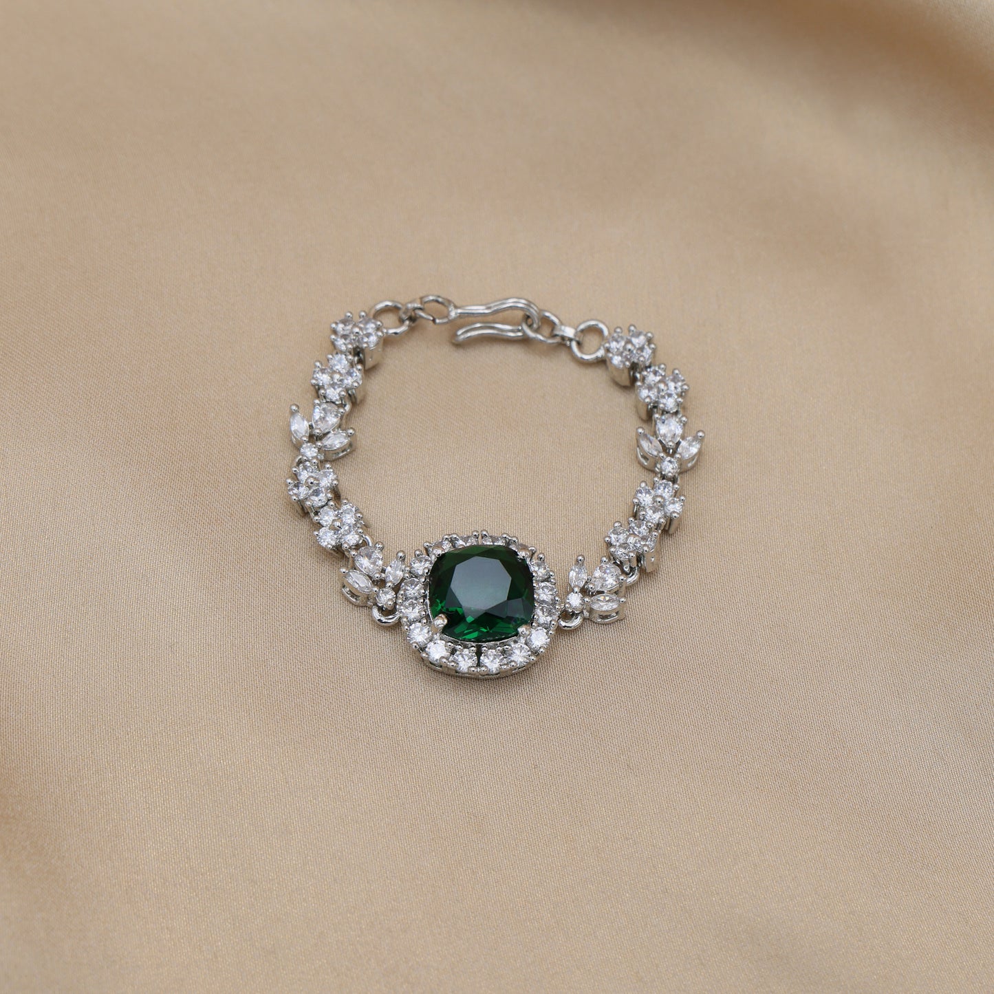 Emerelle Halo American Diamond Bracelet