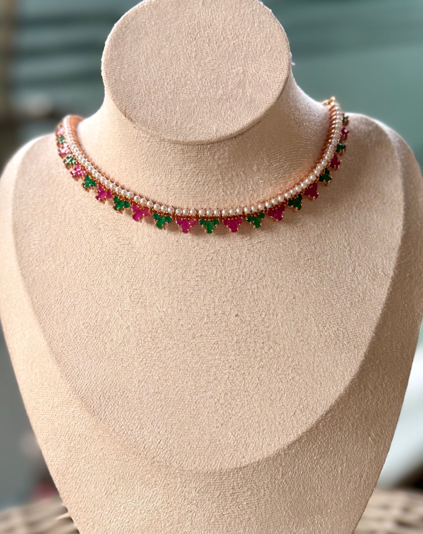 Arnika Ruby Emerald Pearl Set