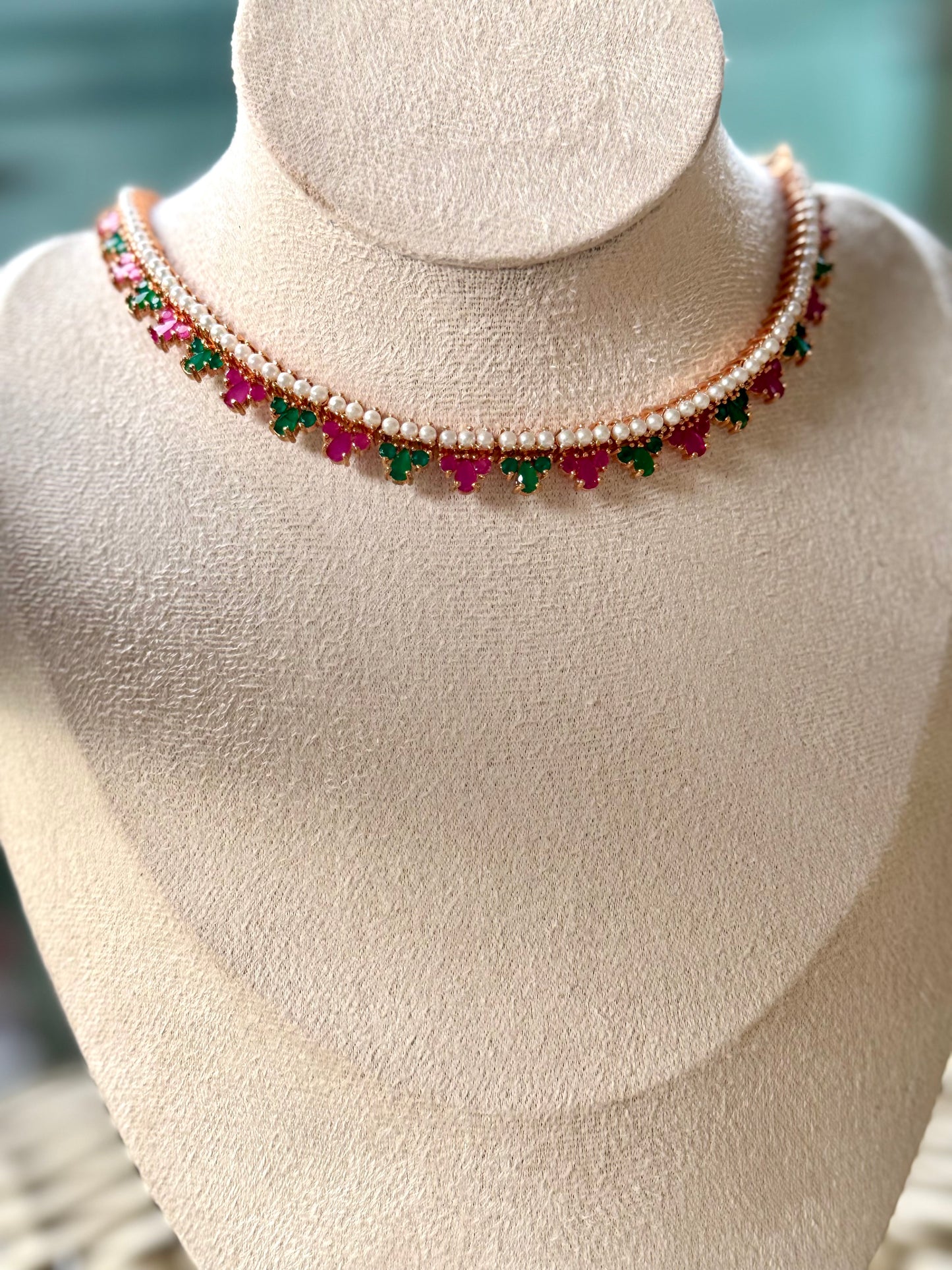 Arnika Ruby Emerald Pearl Set