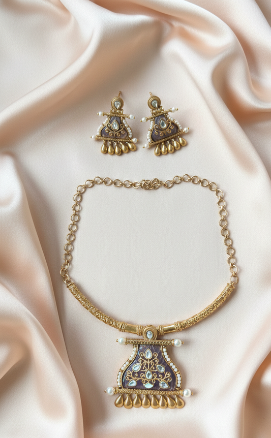 Rajsi Antique Hasli Jewellery Set