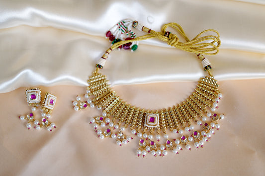 Golden Orabella Jewellery Set