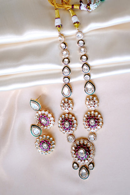 Multicoloured Noor Kundan Jewellery Set