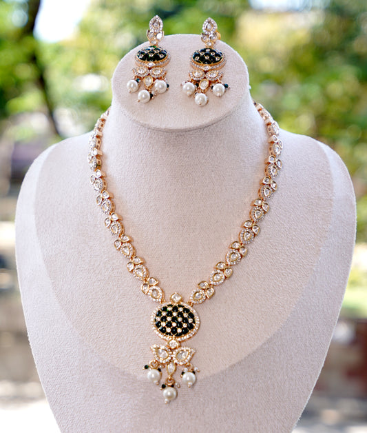 Ravya Emerald Drop Jewellery Set