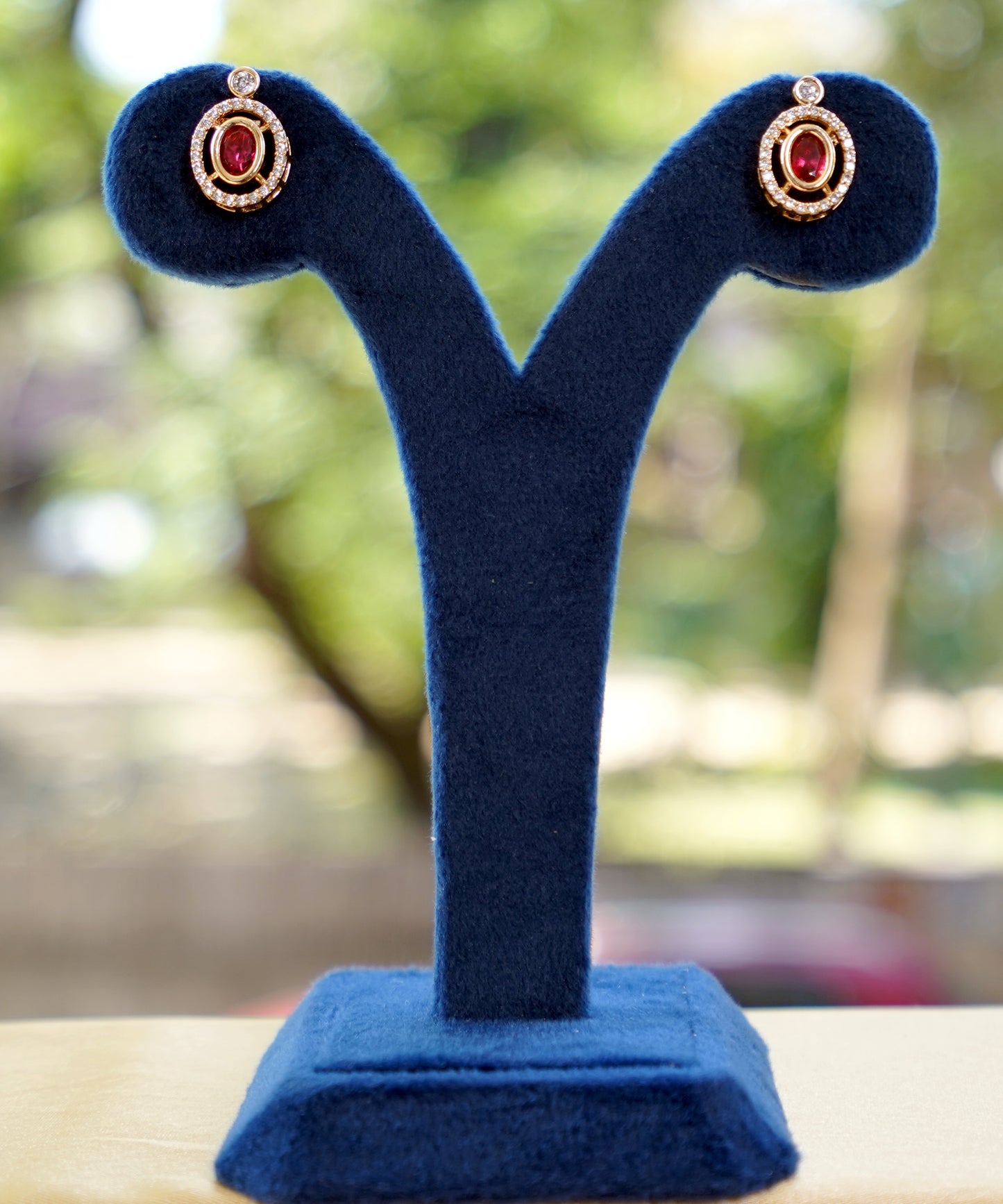 Scarlet Glow Necklace Set