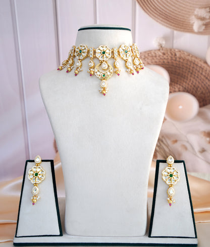 Ziva Floral Kundan Jewellery Set