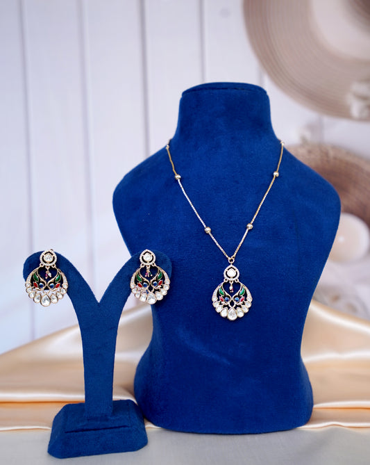Peacock Grace Pendant Set