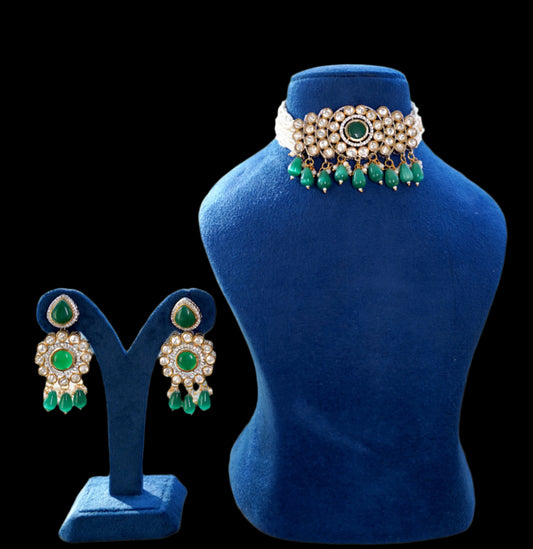 Emerald Zoya Bloom Choker Jewellery Set