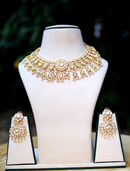 Ivory Aabhaar Kundan Pearl Jewellery Set