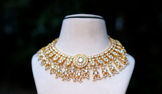 Ivory Aabhaar Kundan Pearl Jewellery Set