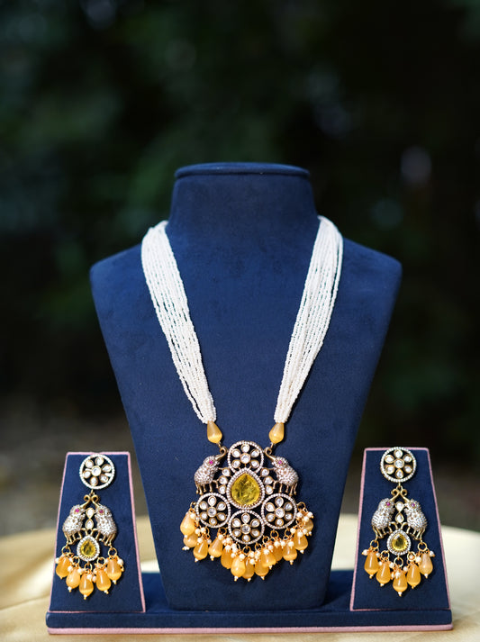 Yellow Kanira Victorian Kundan Jewellery Set