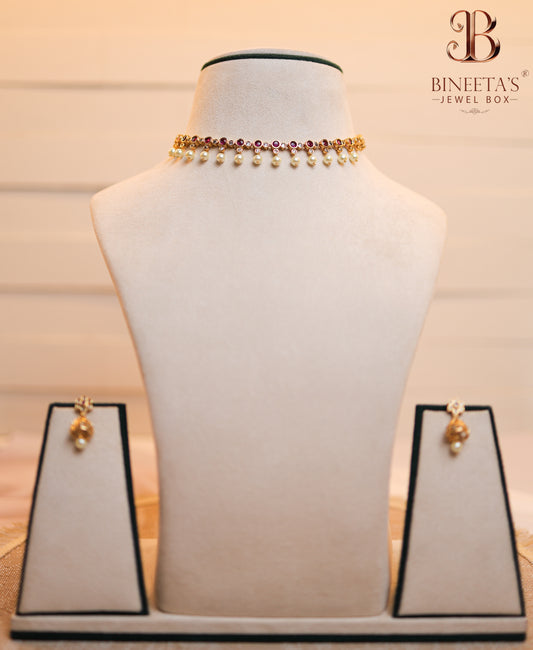 Aarini Ruby Pearl Necklace Set