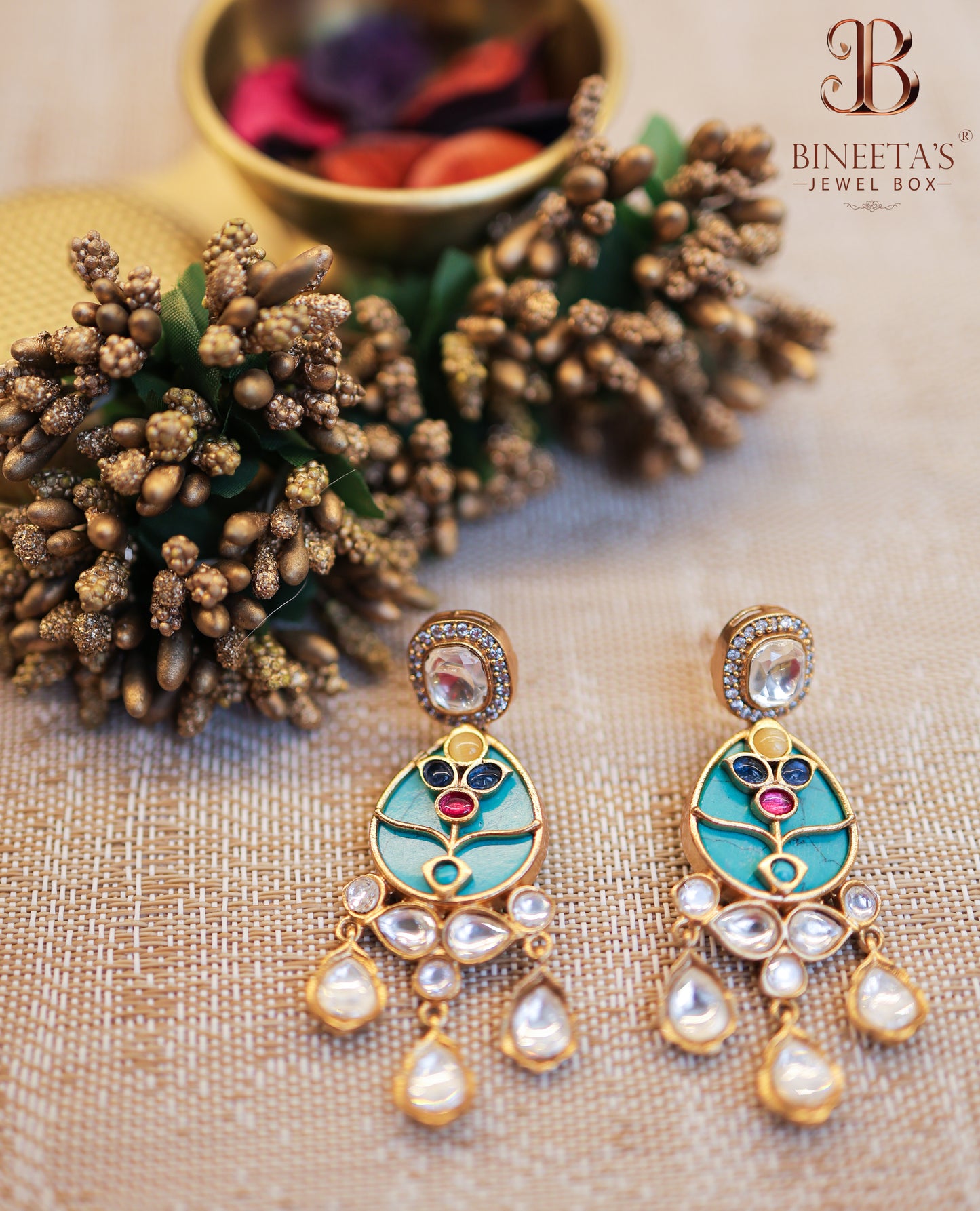 Neelaya Kundan Necklace Set