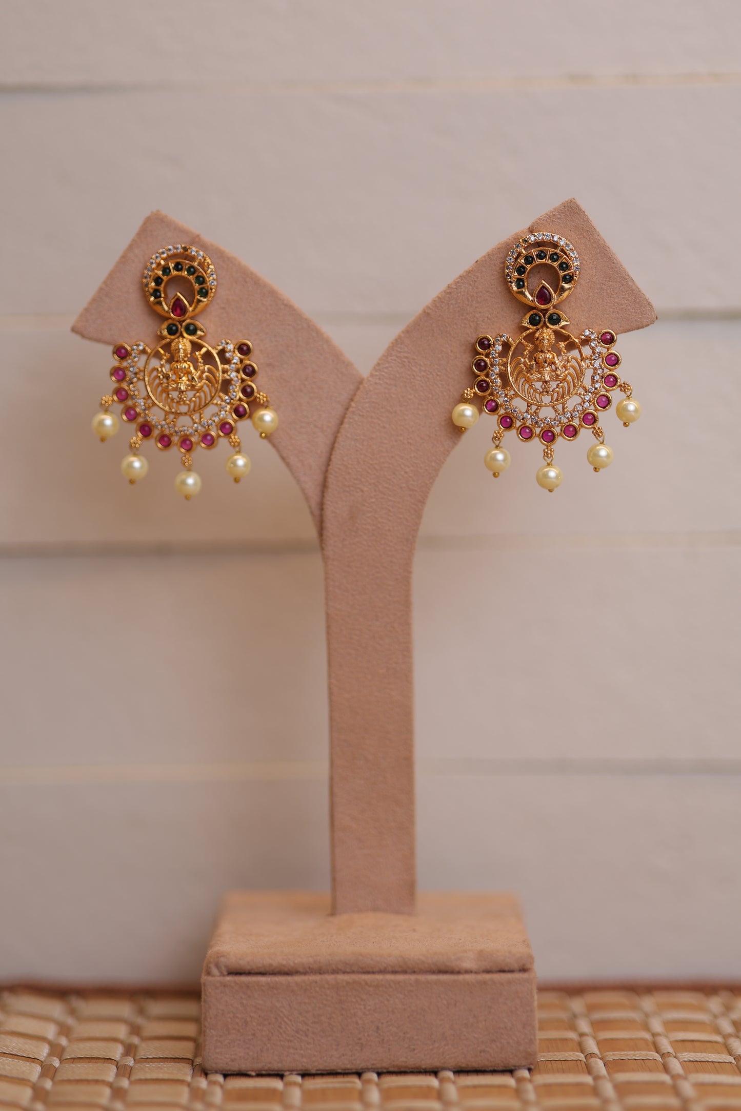 Rajnandini Haram Jewellery Set
