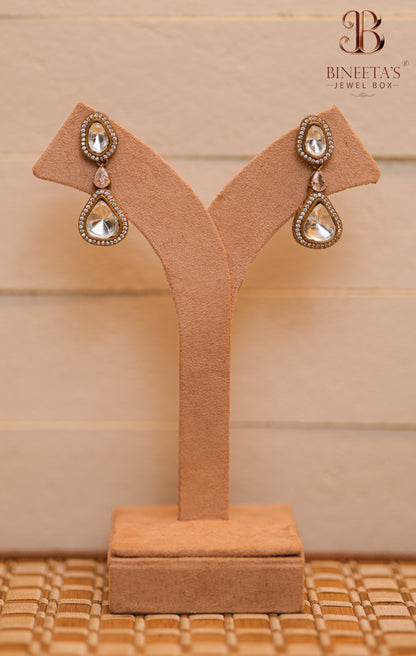 Aaryah Polki Kundan Necklace Set