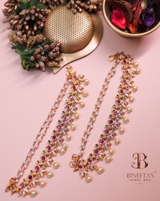 Mehira Pearl Kaan Chain