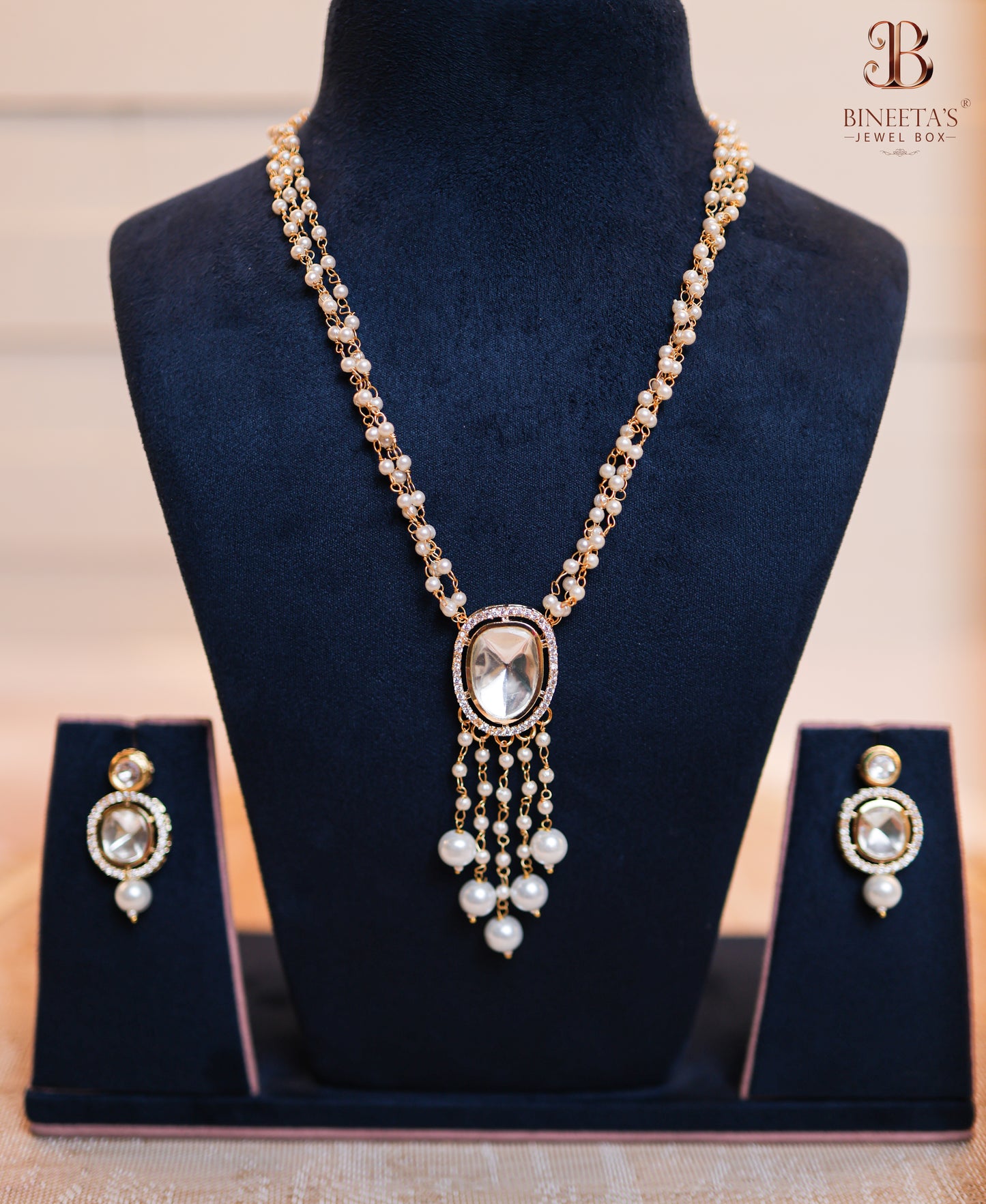 Noorani Pearl Drop Jewellery Set