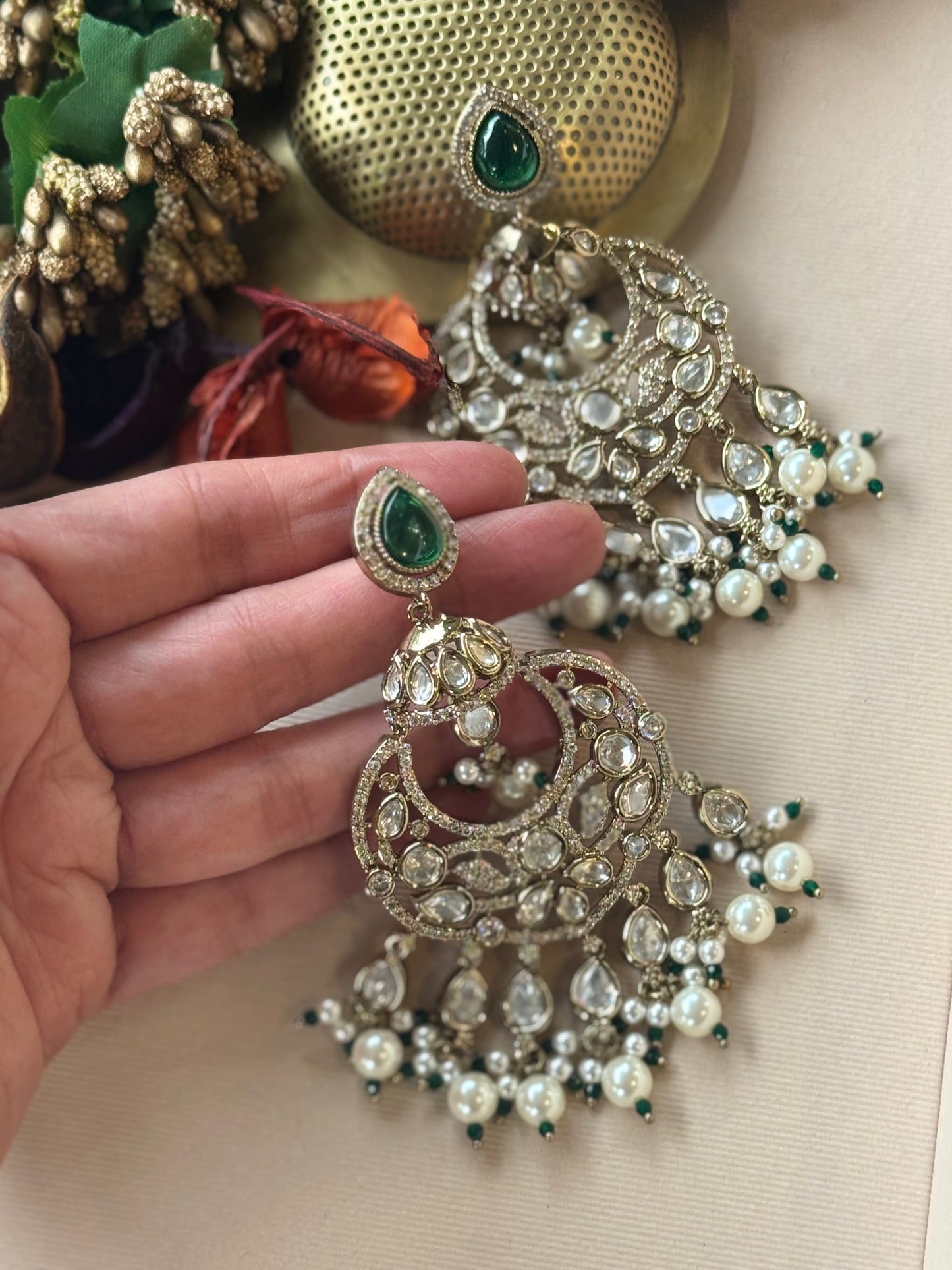 Shyara Emerald Green Jewellery Set