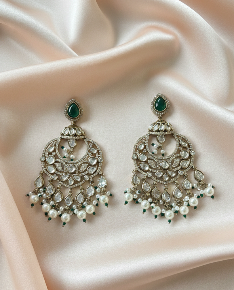Shyara Emerald Green Jewellery Set
