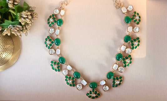Zaria Emerald Green Jewellery Set