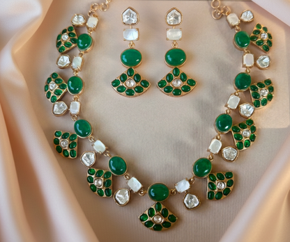 Zaria Emerald Green Jewellery Set
