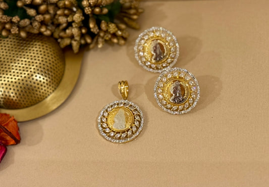 Sovereign Glow Pendant Set