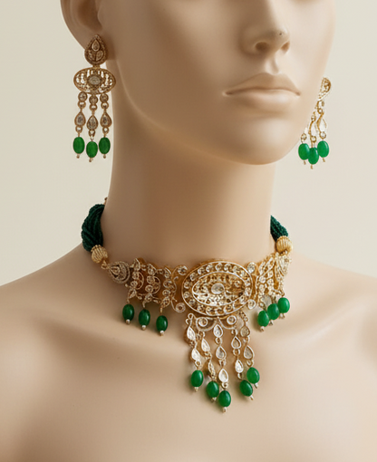 Green Zamurd Adaa Kundan Choker Set